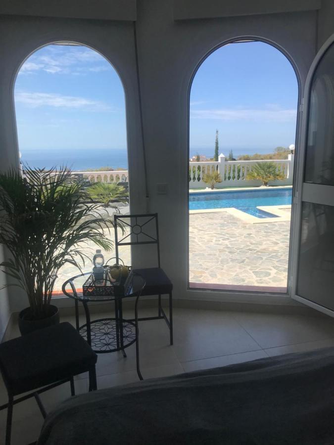 Villa Pura Vida Andalusien Algarrobo Eksteriør bilde